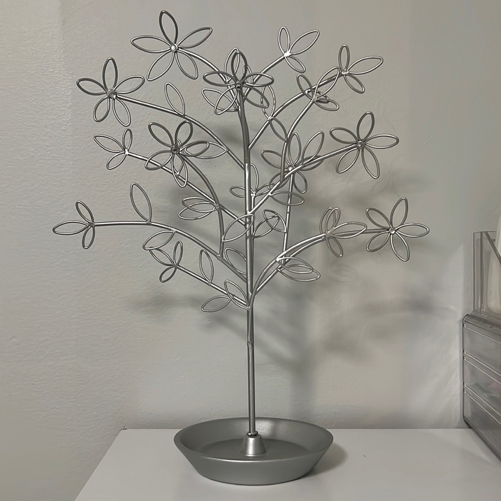 jewelry organizer